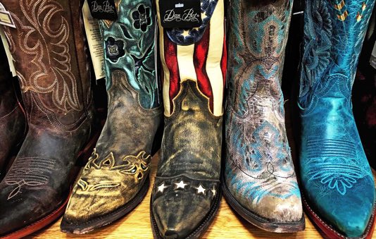 Wyoming cowboy boots