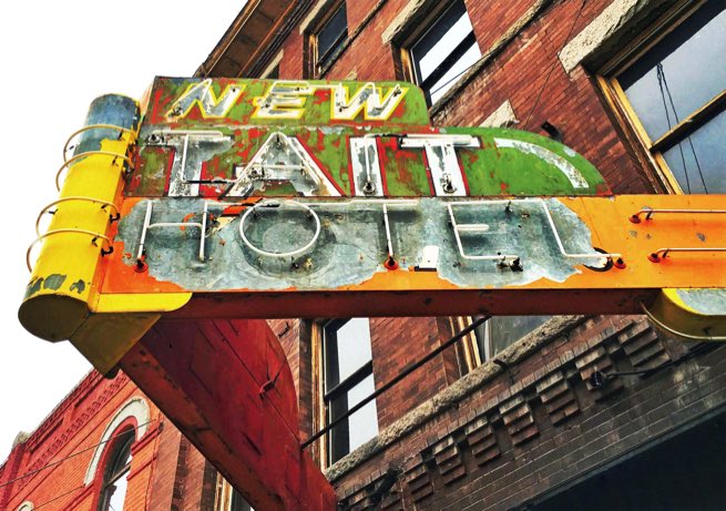 New Tait Hotelin Butte, Mont., Butte Montana, Butte Mont., New Tait Hotel, iPhoneography, Jeff King Photography