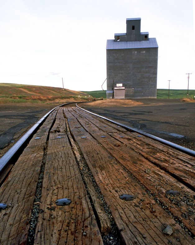Winona WA, Winona Wash., Palouse wheat field, Palouse wheat farm, Palouse grain silo, Palouse railroad, Jeff King Photography, Mamiya 645 Pro, Fuji Provia 100F