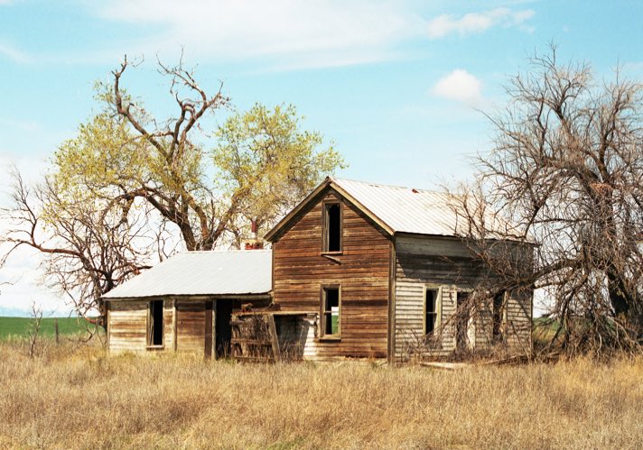 Waterville Plateau, Waterville WA, Waterville Wash., Douglas WA, Douglas Wash., Waterville farmhouse, Kodak Portra 400, Mamiya 645 Pro, Jeff King Photography