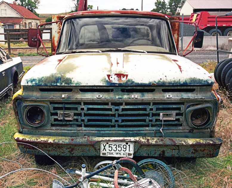Lind WA, Lind Wash., Ford Truck in Lind WA, Vintage Ford Truck, Palouse Truck, Kodak Portra 400, Mamiya 645, Jeff King Photography