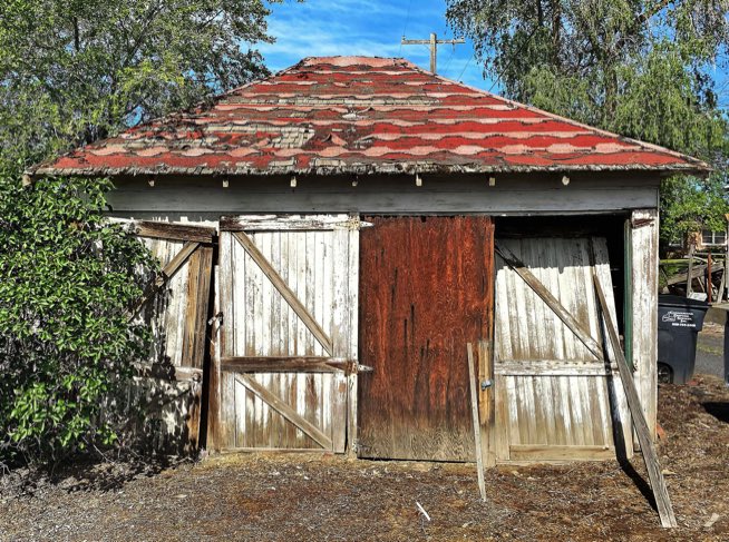 Lind WA, Lind Wash., Old-Lind-garage-Mamiya 645 Pro, Jeff King Photography, Mamiya 645 Pro