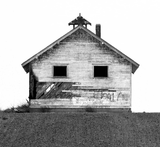 Pioneer schoolhouse near Coulee City, Coulee City WA, Coulee City Wash., Waterville Plateau, Nikon F5, Fuji Neopan Acros 100, Jeff King Photography