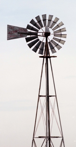 Waterville Plateau, Waterville Plateau windmill, Waterville Plateau wheat farm, Kodak Ektar 100, Jeff King Photography, Mamiya 645 Pro