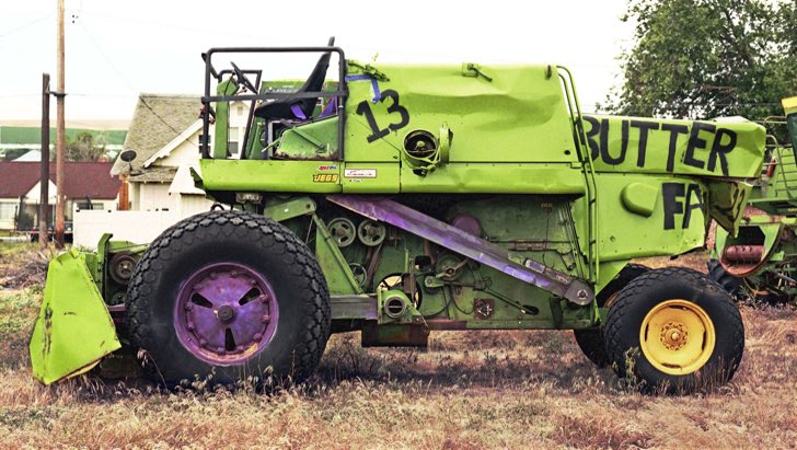 Lind WA, Lind Wash., Lind combine demolition derby, Kodak Portra 400, Mamiya 645 Pro, Jeff King Photography