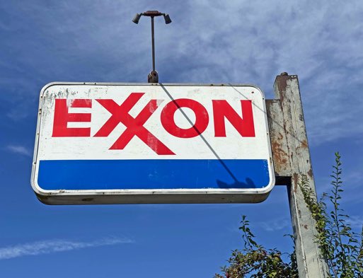 Exxon sign in Washington state