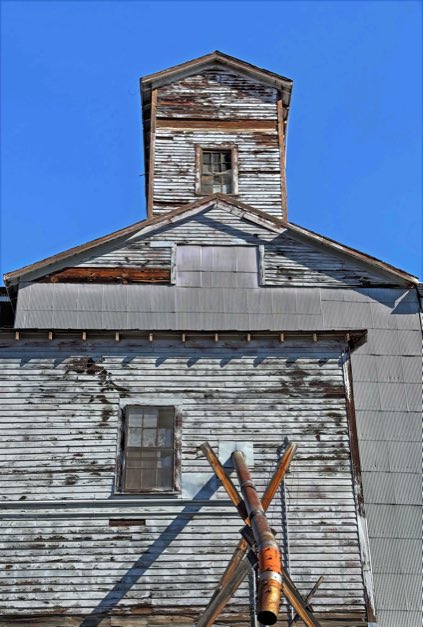 Alstown WA grain elevator, Waterville Plateau grain elevator