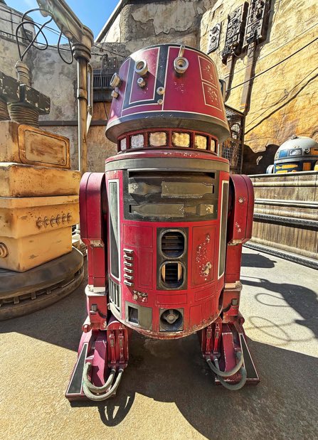 Star Wars Galaxy Edge at Disneyland in Anaheim, Jeff King Photography
