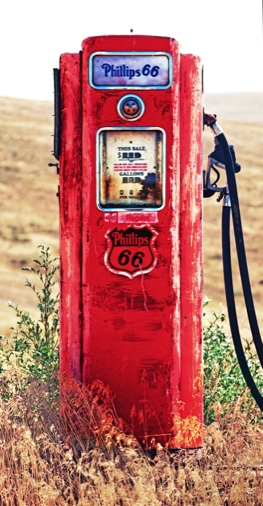 Palouse gas pump, Palouse wheat field, Palouse wheat farm, Hay WA, Hay Wash., Kodak Ektar 100, Jeff King Photography